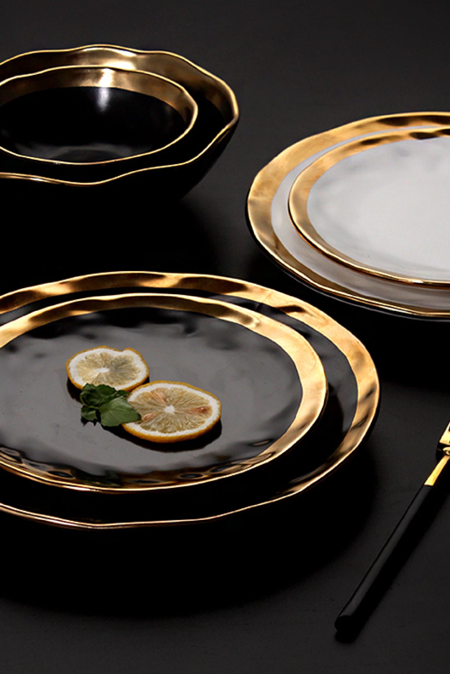 Plato Plano Mediano Black Gold