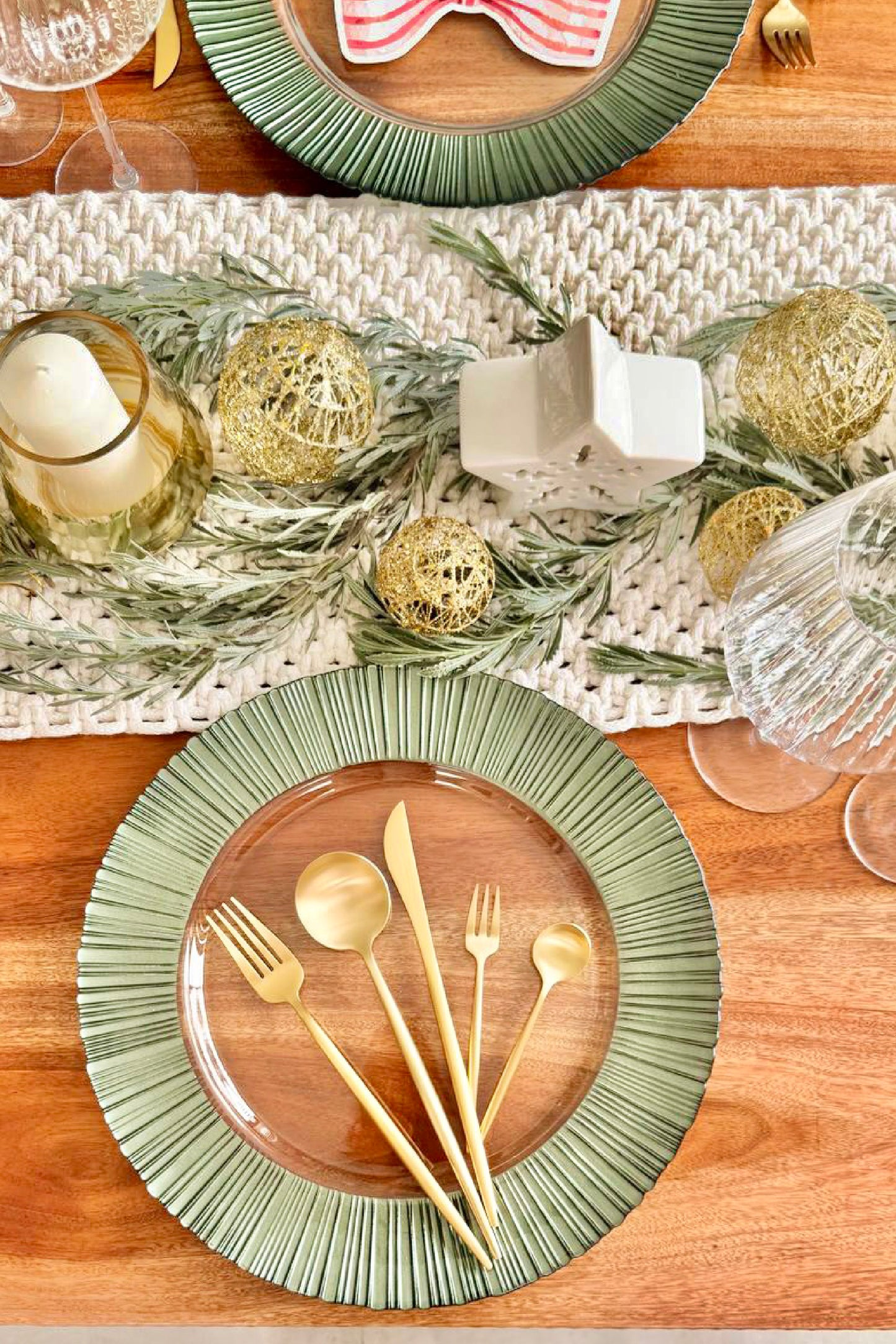 Plato Base Sage Green